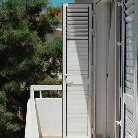Chlorakas Coastal 3 Bed, Steps To The Sea * Klorakas