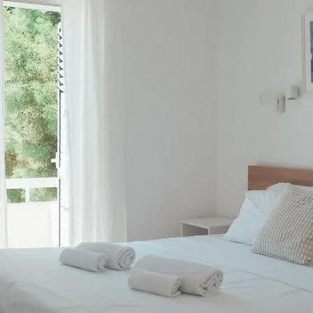 Chlorakas Coastal 3 Bed, Steps To The Sea Klorakas