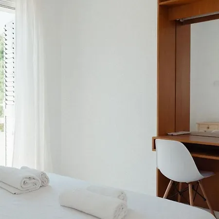 בית נופש Chlorakas Coastal 3 Bed, Steps To The Sea *